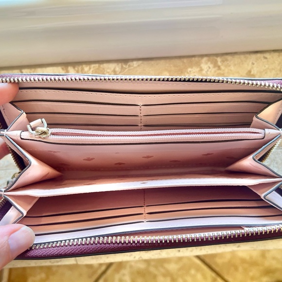 Kate spade wallet - Picture 3 of 3
